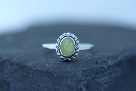 Scottish Marble Ring - Oval Vintage Border