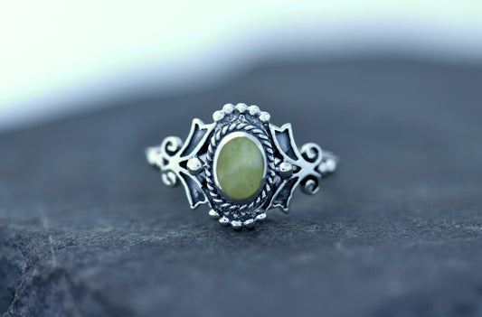 Scottish Marble Ring - Elaborate Frame