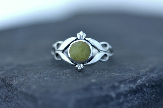 Scottish Marble Ring- Double Ribbon