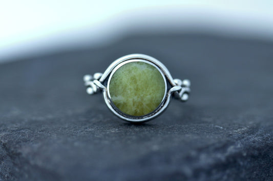 Scottish Marble Ring- Grapevine