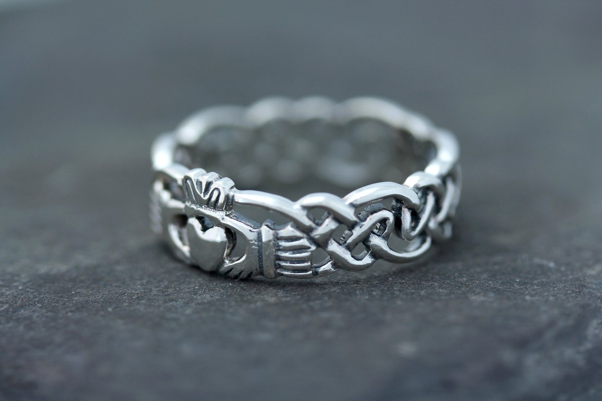 Charm In Argento Claddagh - Cuore Celtico 3D Model 3D Printable | CGTrader - Foto 6