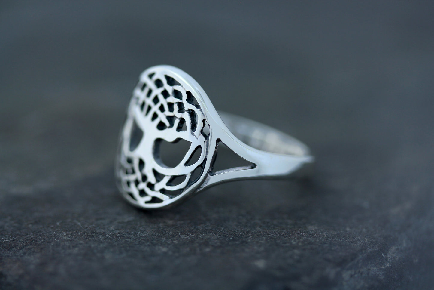 Tree of Life Ring - Celtic Roots &amp; Growth