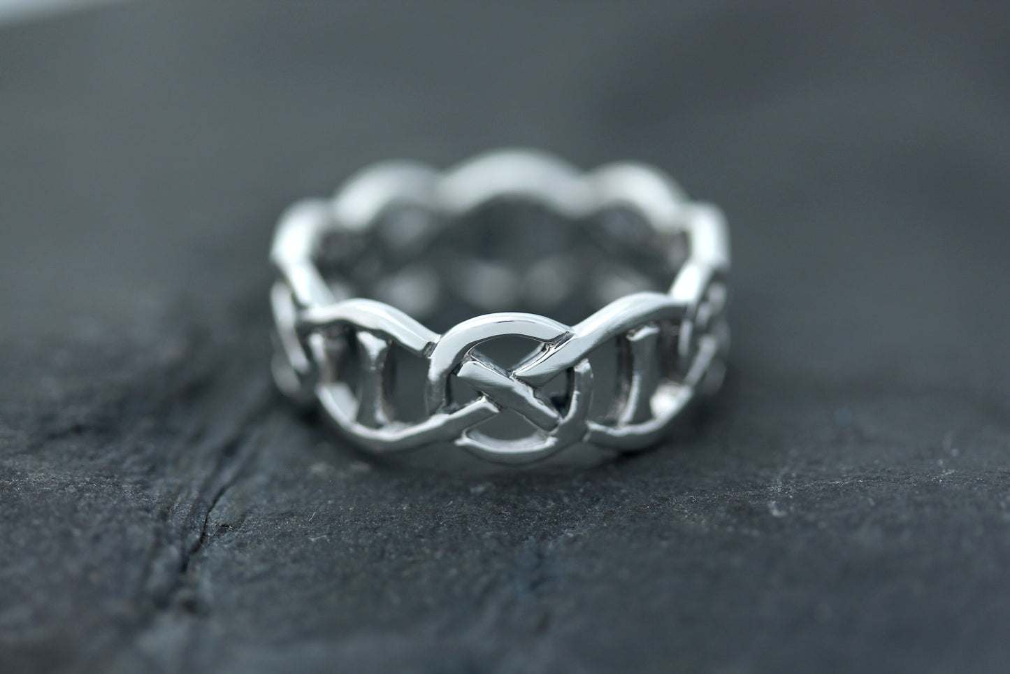 Celtic Knot Ring - Open Weave
