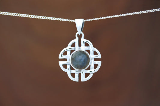 Celtic Stone Pendant - Quaternary Knot with Labradorite