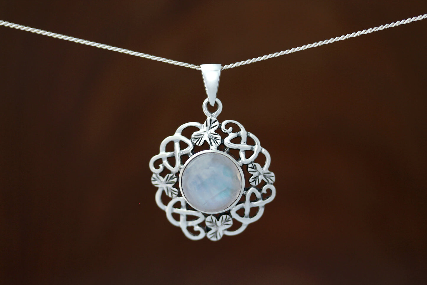 Celtic Stone Pendant - The Knot with Moonstone