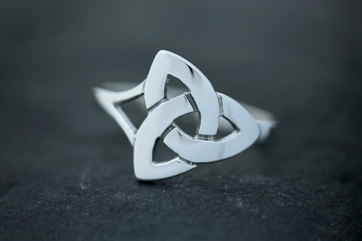 Triquetra Ring -  Wide Armed Simple Balance