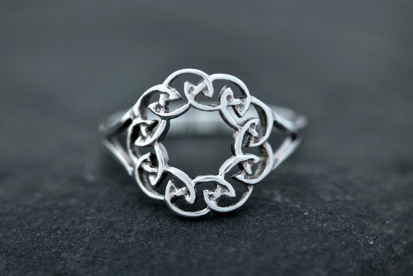 Celtic Knot Ring - Celtic Wreath