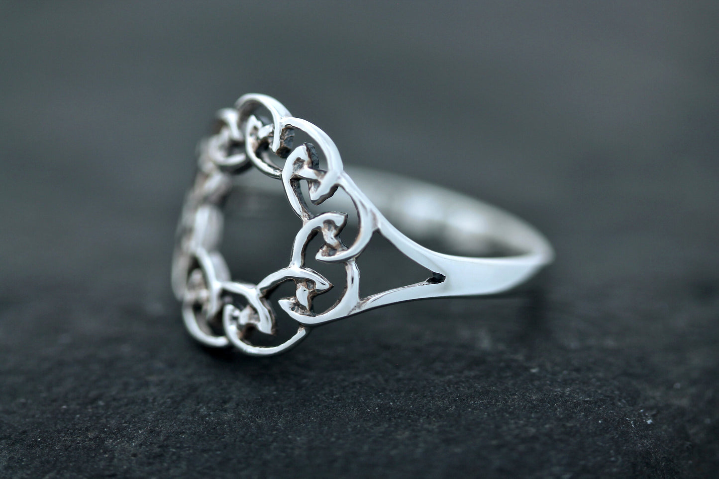 Celtic Knot Ring - Celtic Wreath