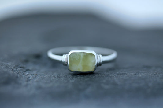Scottish Marble Ring - Sleek Rectangle
