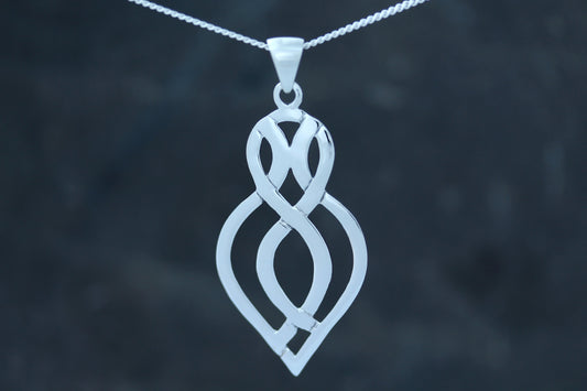 Celtic Knot Pendant - Sleek Mother Knot