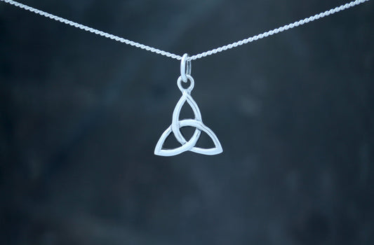Triquetra Pendant - Perfect Balance (Small)