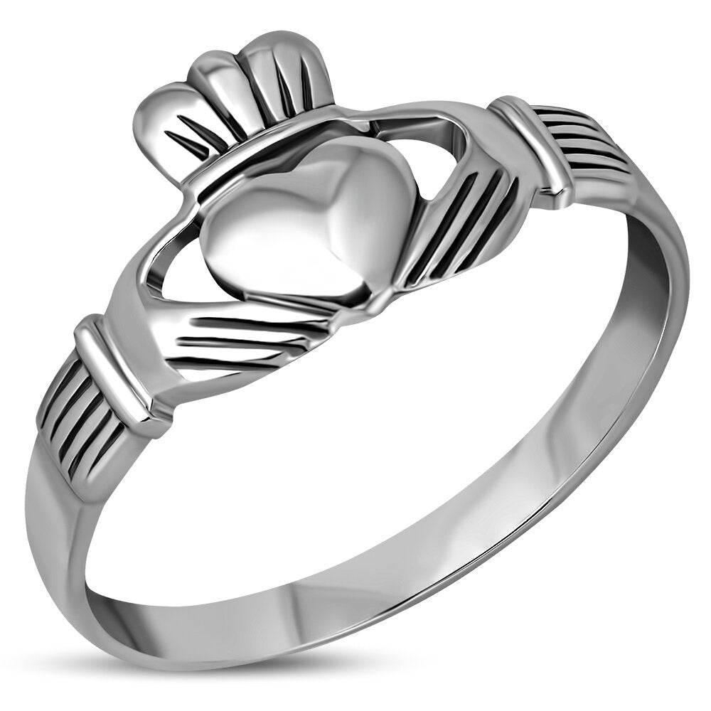 Claddagh Ring - Simple & Traditional