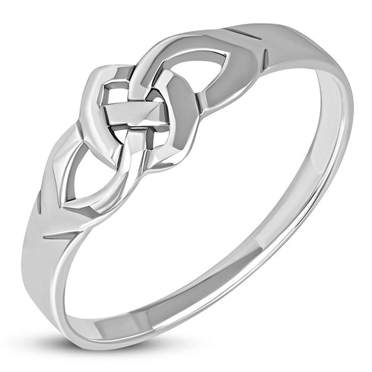 Celtic Knot Ring - Central Infinity