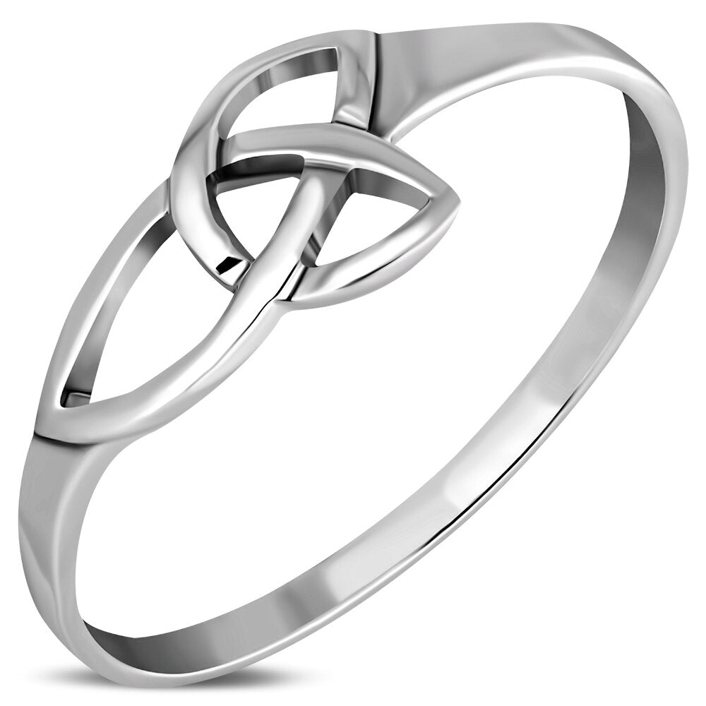 Triquetra Ring - Elongated Trinity