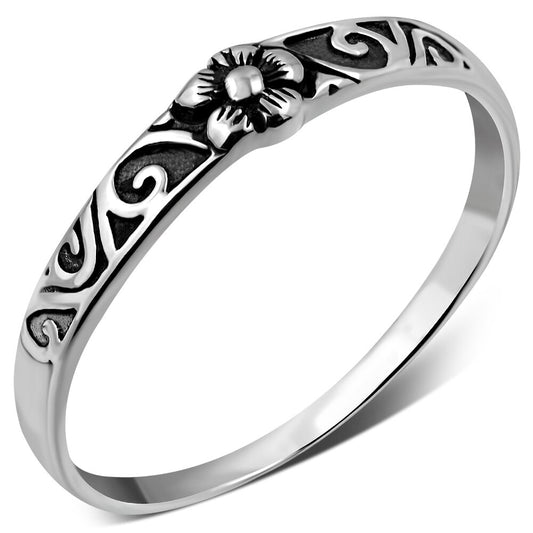 Contemporary Ring- Flower in the garden