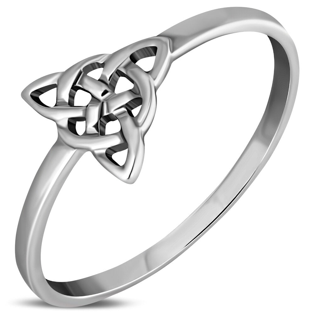 Triquetra Ring - Knotted Trinity
